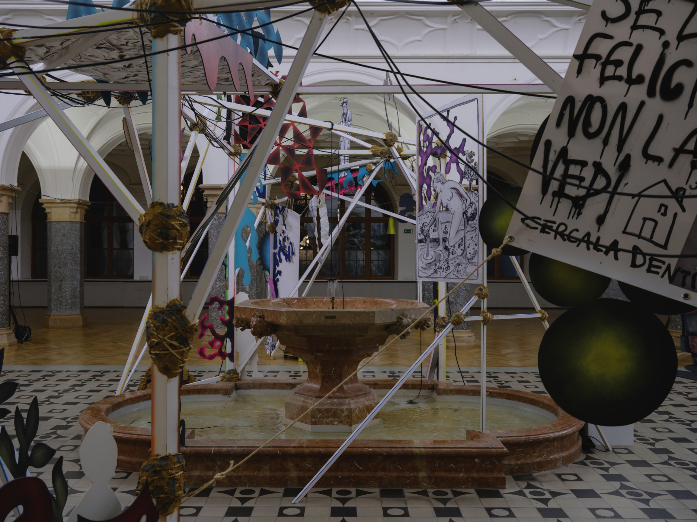 Rathaus Galerie München beauty and the truth daniel man 01 Joerg Koopmann